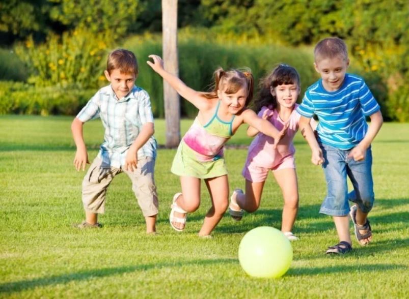 Playing games shop for children's